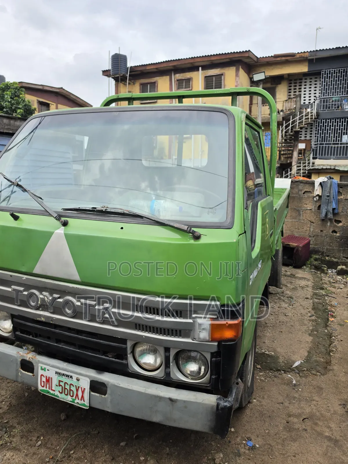 Toyota Dyna 150 Normal Bucket First Body