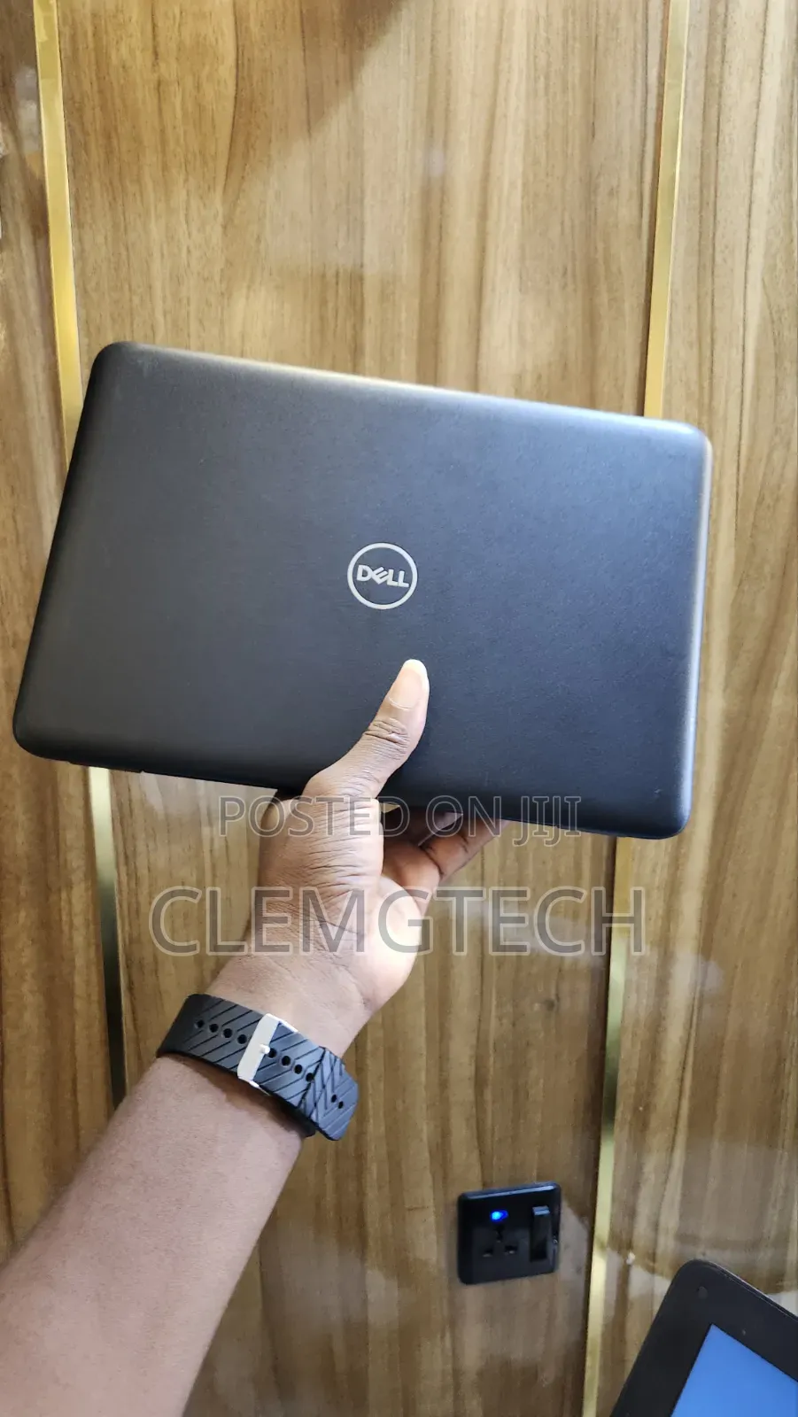 Laptop Dell Latitude 3190 8GB Intel SSD 128GB