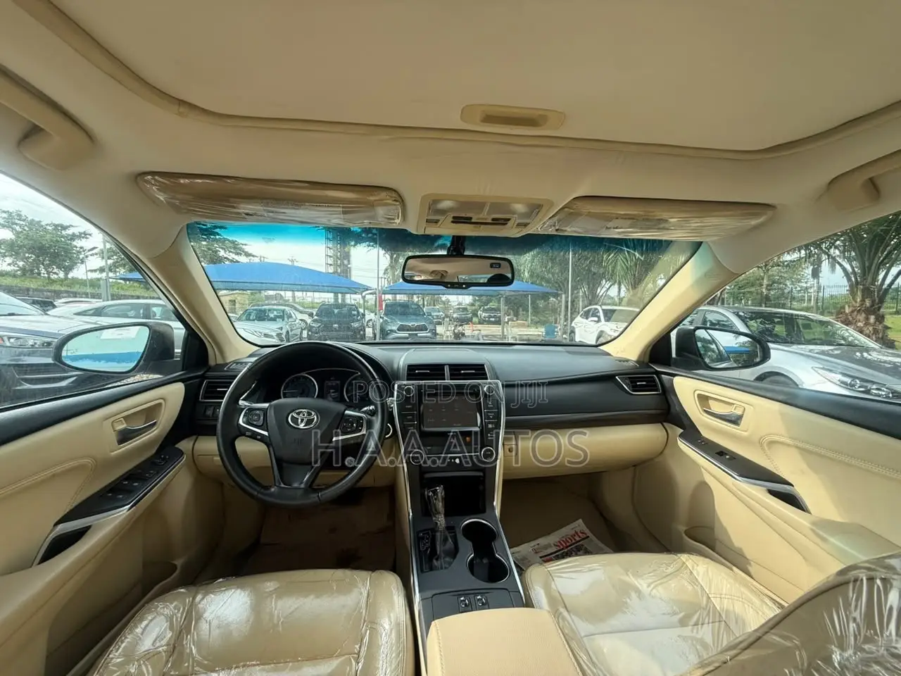 Toyota Camry XLE 4dr Sedan (2.5L 4cyl 6A) 2016 White