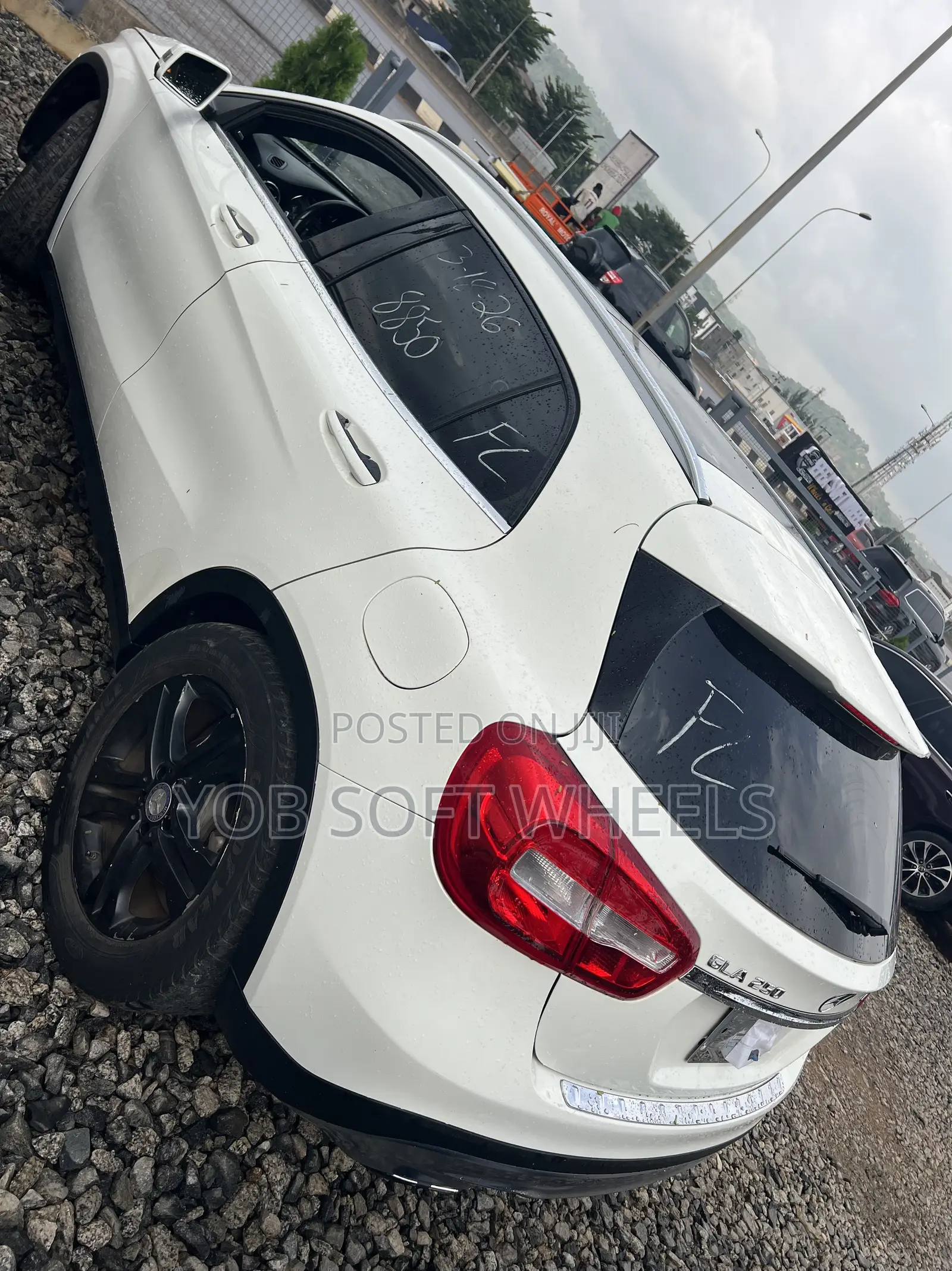 Mercedes-Benz GLA-Class 2016 White