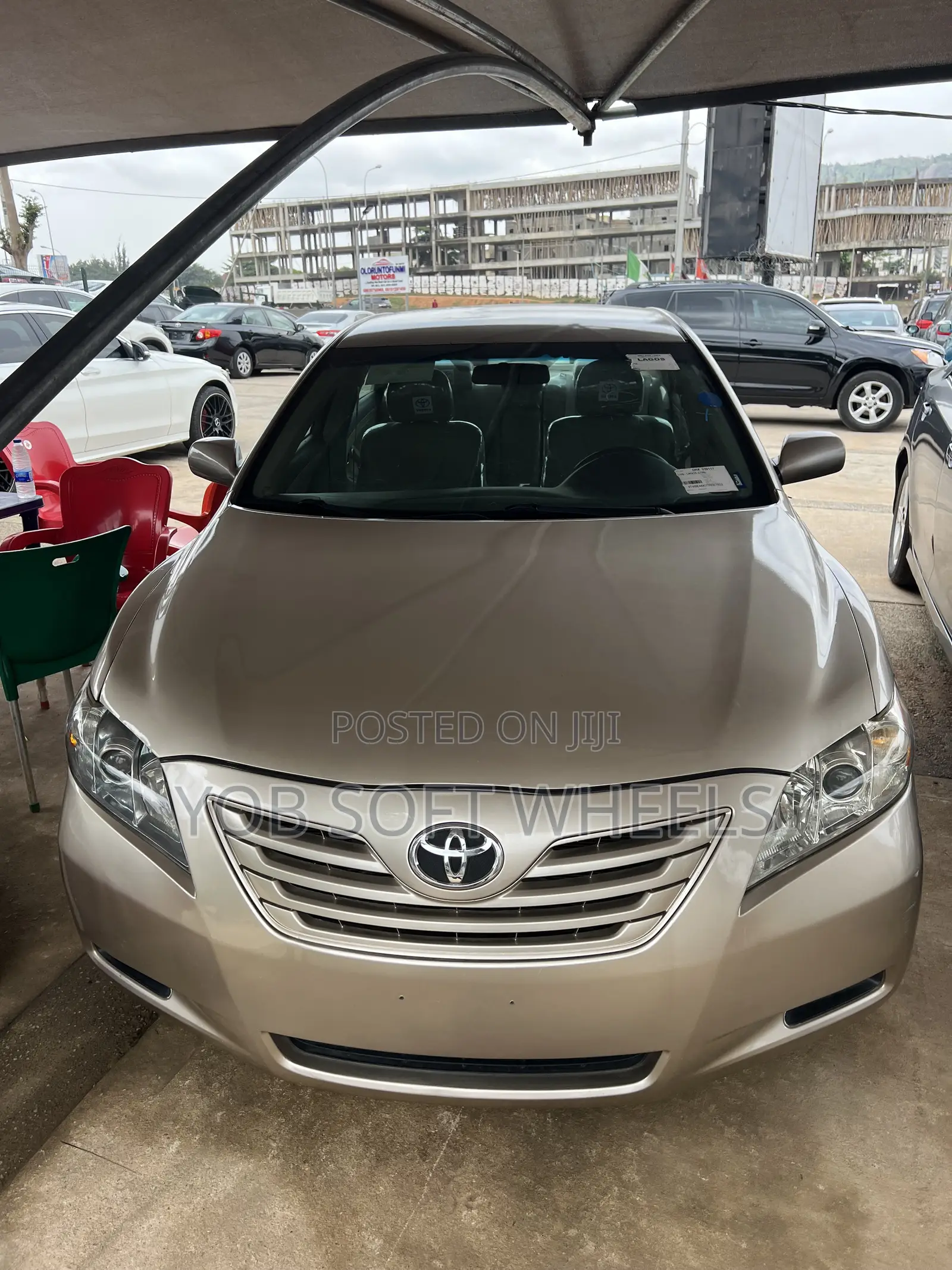 Toyota Camry LE 4dr Sedan (2.4L 4cyl 5A) 2008 Gold