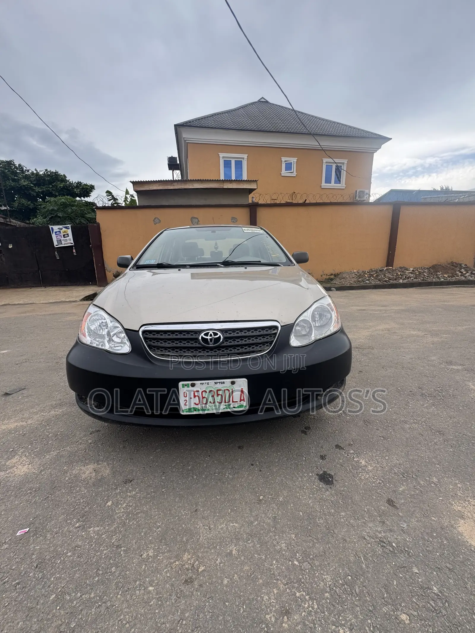 Toyota Corolla 1.8 LE 2008 Gold