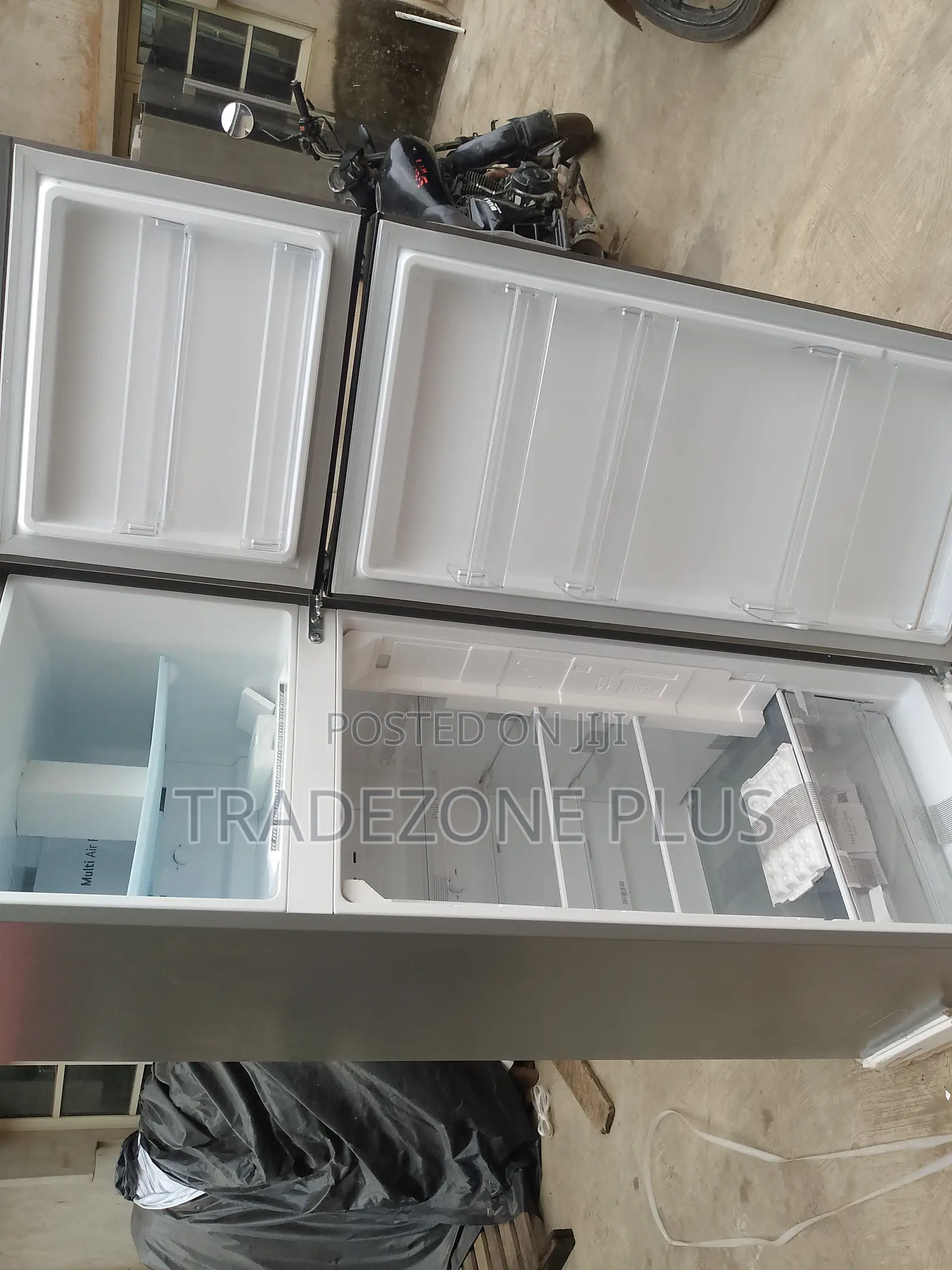 LG GL-B262PQKB 287L Home and Kitchen Refrigerator