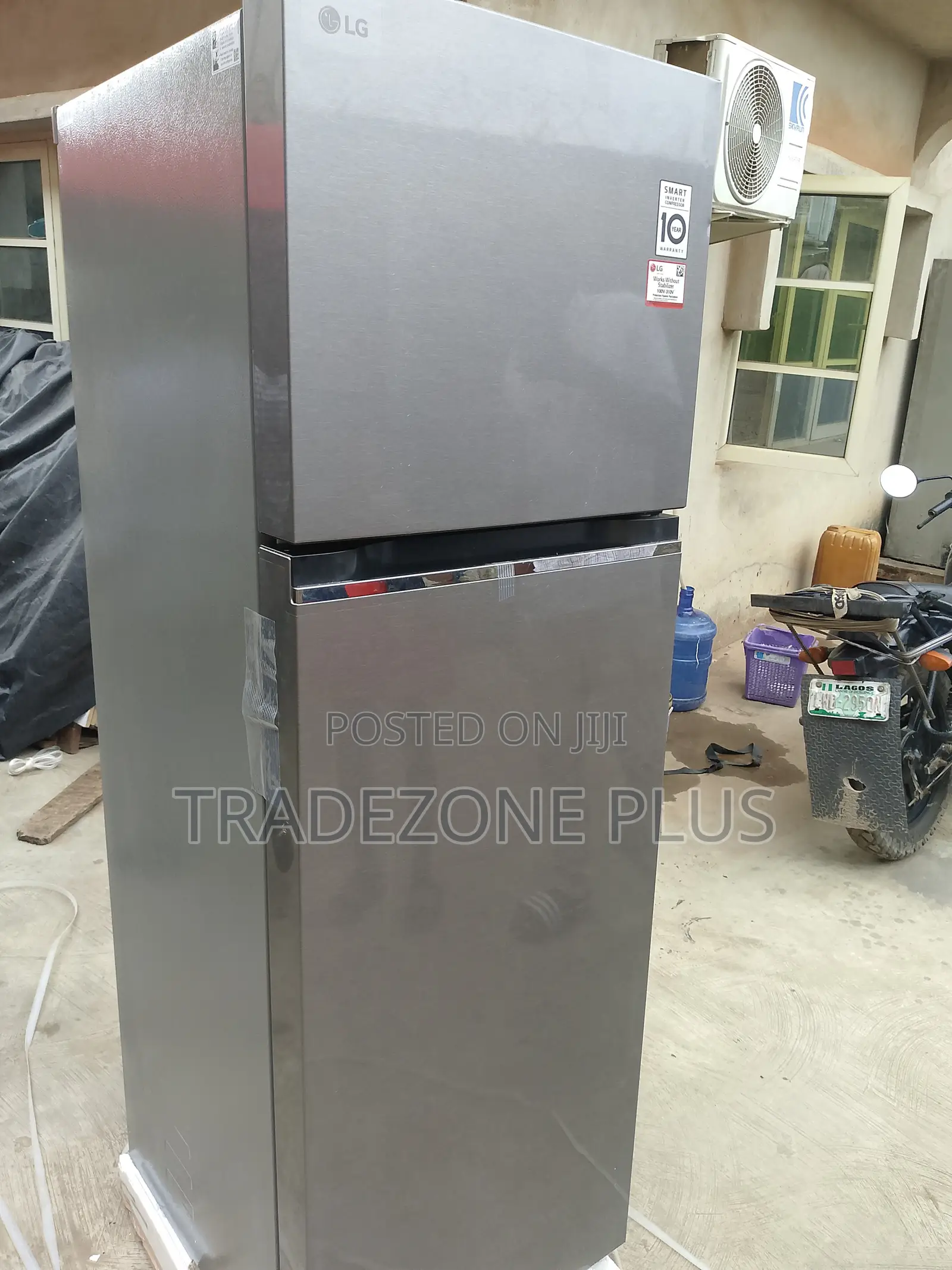 LG GL-B262PQKB 287L Home and Kitchen Refrigerator