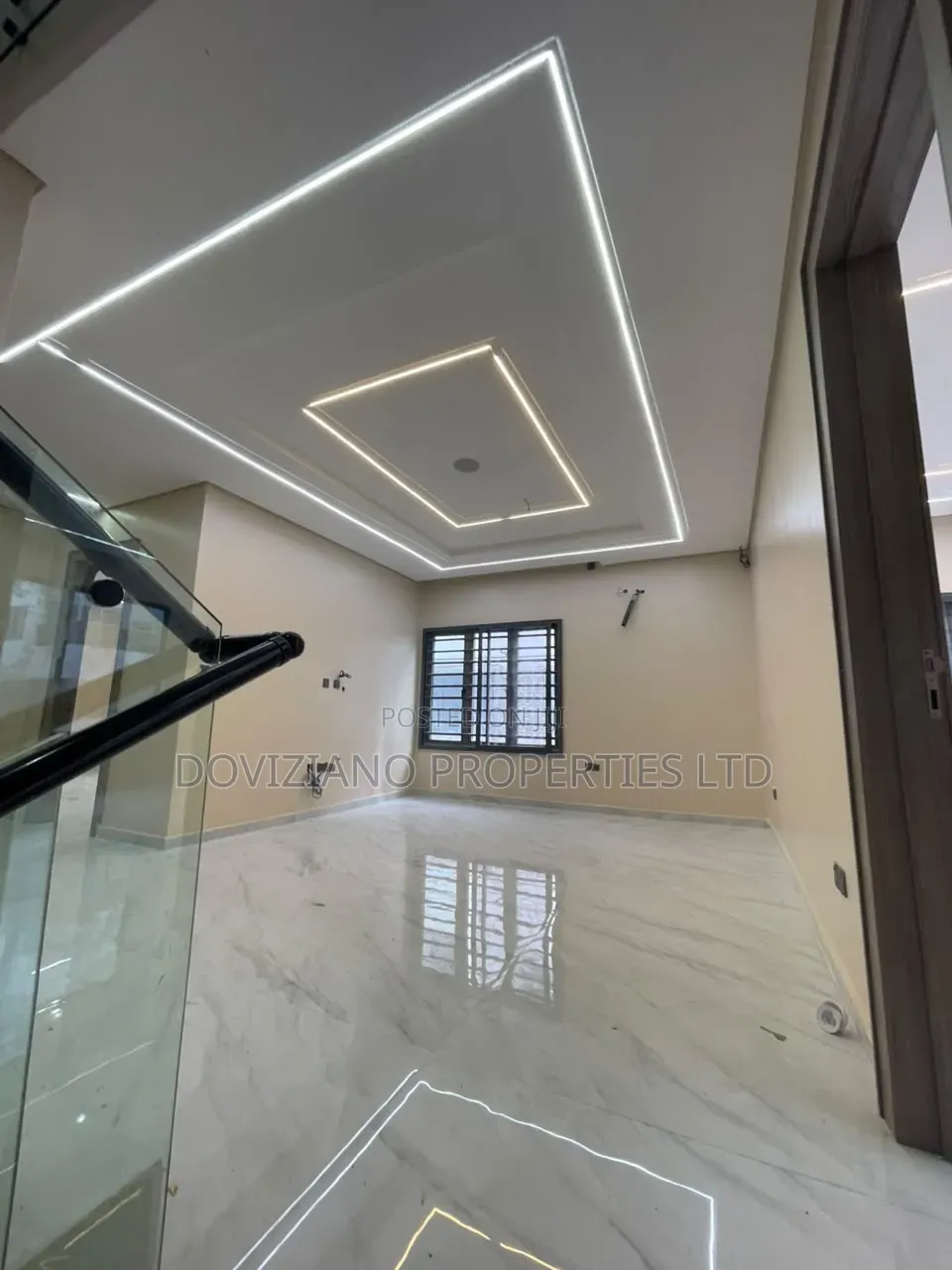 4bdrm Duplex in Banana Island for rent