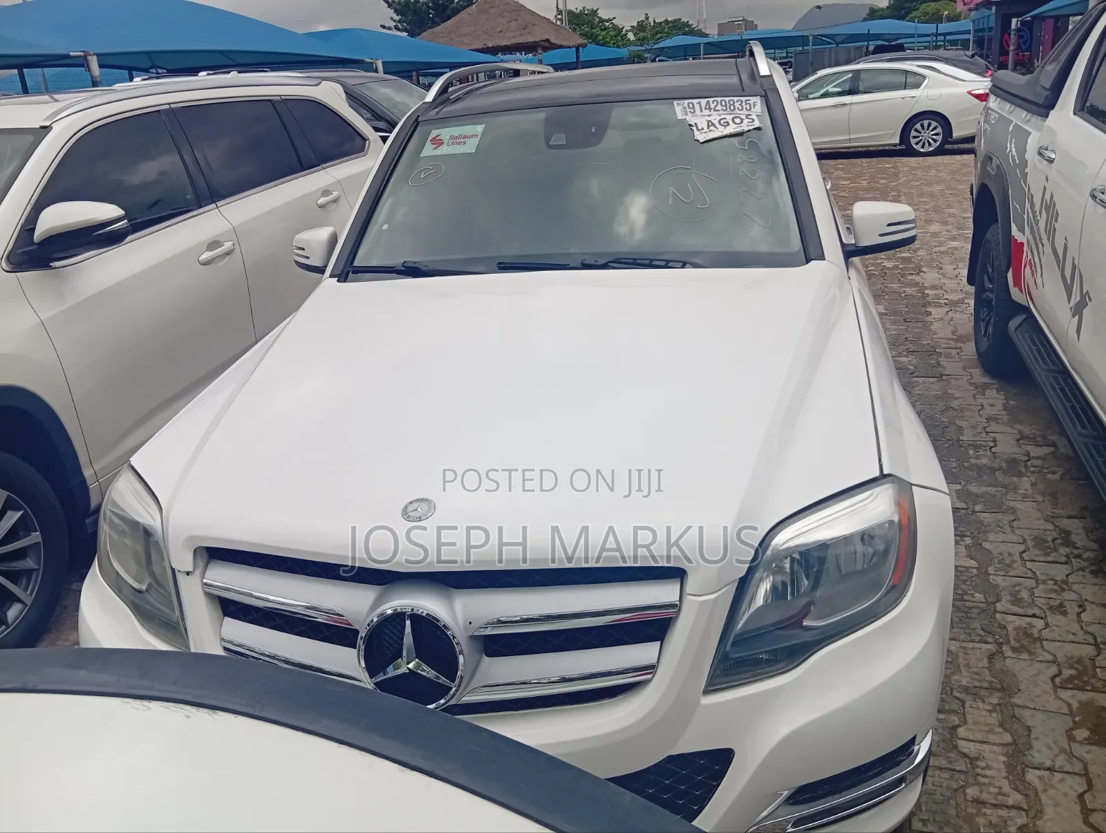 Mercedes-Benz GLK-Class Base GLK 350 4dr AWD 4MATIC (3.5L 6cyl 7A) 2015