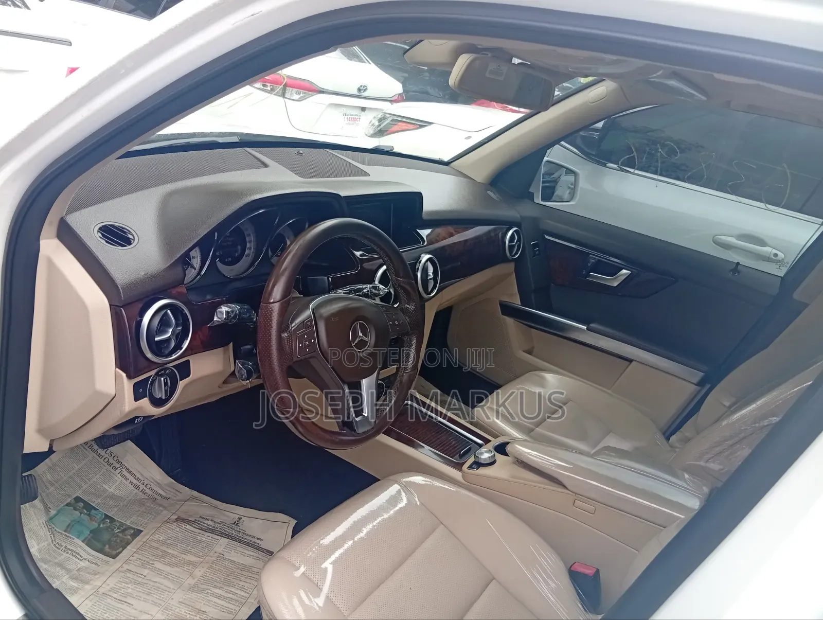 Mercedes-Benz GLK-Class Base GLK 350 4dr AWD 4MATIC (3.5L 6cyl 7A) 2015