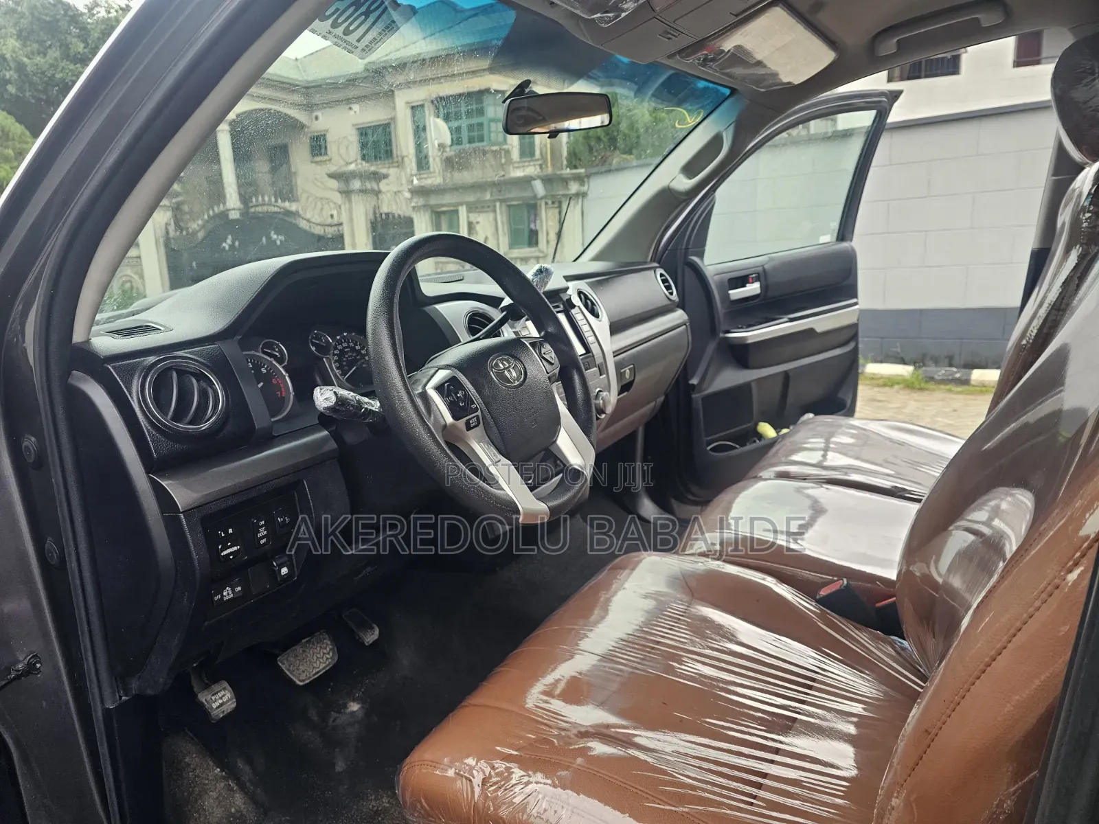 Toyota Tundra 2016 Gray