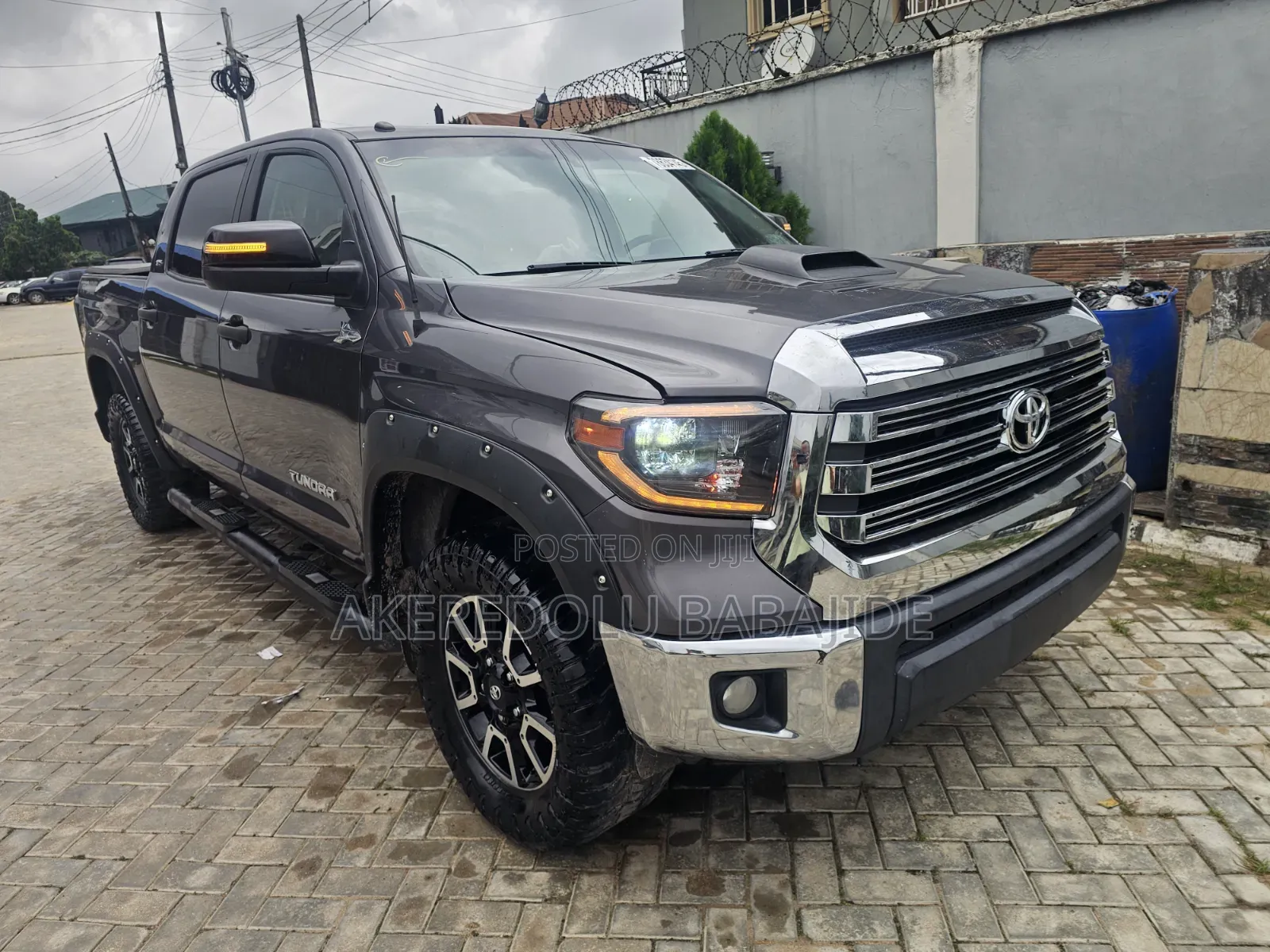 Toyota Tundra 2016 Gray
