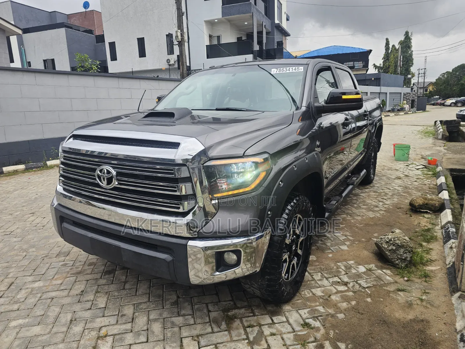 Toyota Tundra 2016 Gray