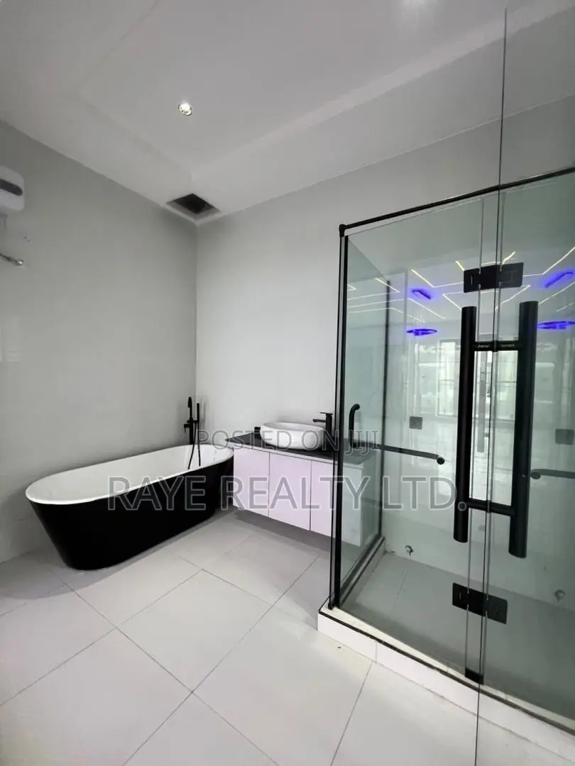 4bdrm Duplex in Ajah for sale