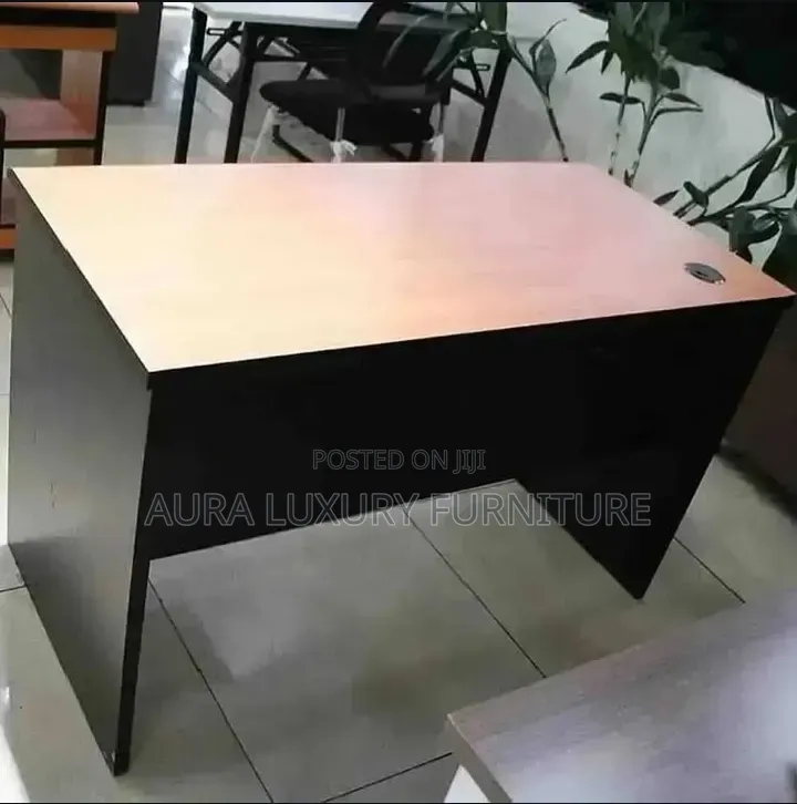 Wooden Office Table