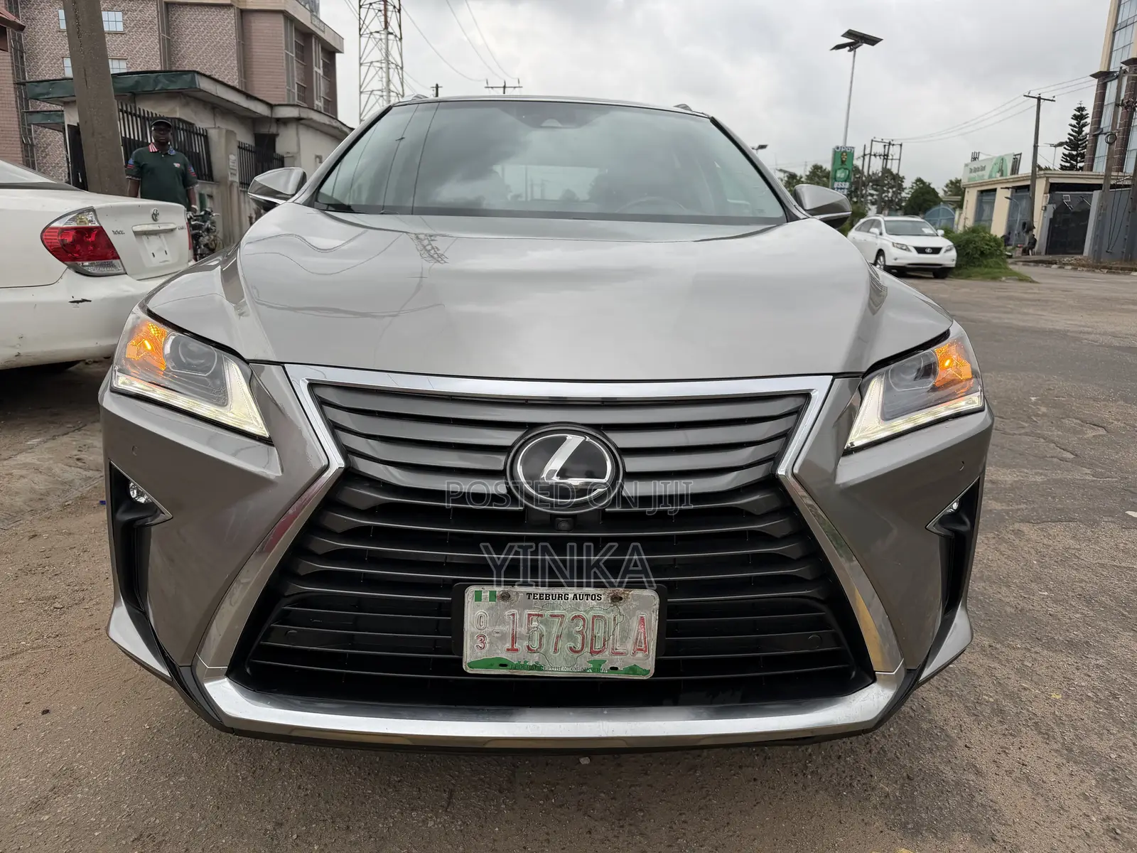Lexus RX 350 FWD 2018 Gold