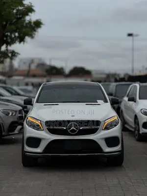 Mercedes-Benz GLE-Class 2016 White