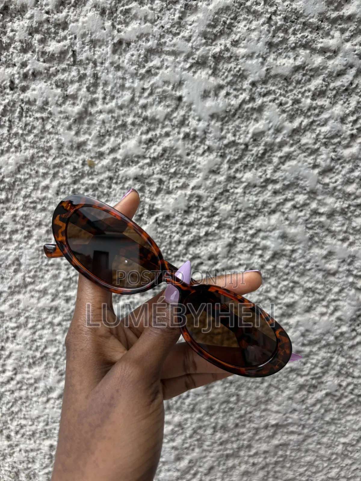 Tortoiseshell Oval Sunglasses