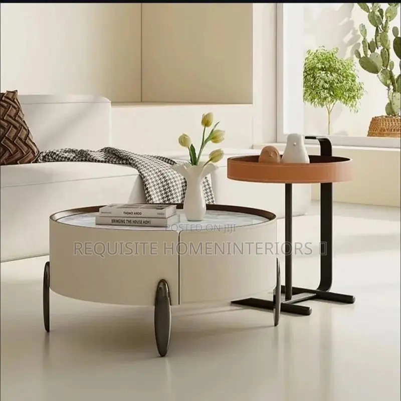 Luxury Round Center Table With Wooden Rim & Stitched Leather Details