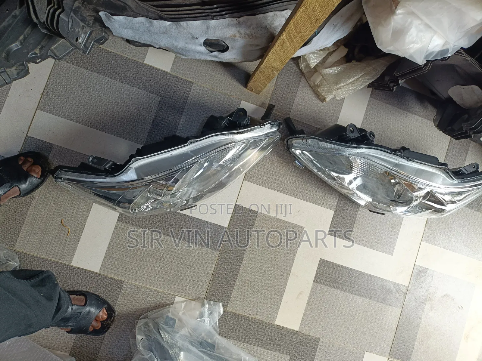 Headlight Toyota Corolla 2010-2013 (EUROPE)