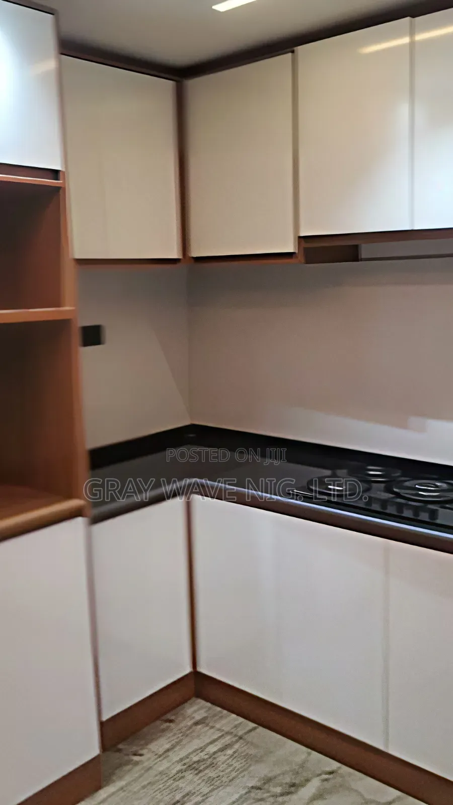 5bdrm Duplex in Bunkoro for rent