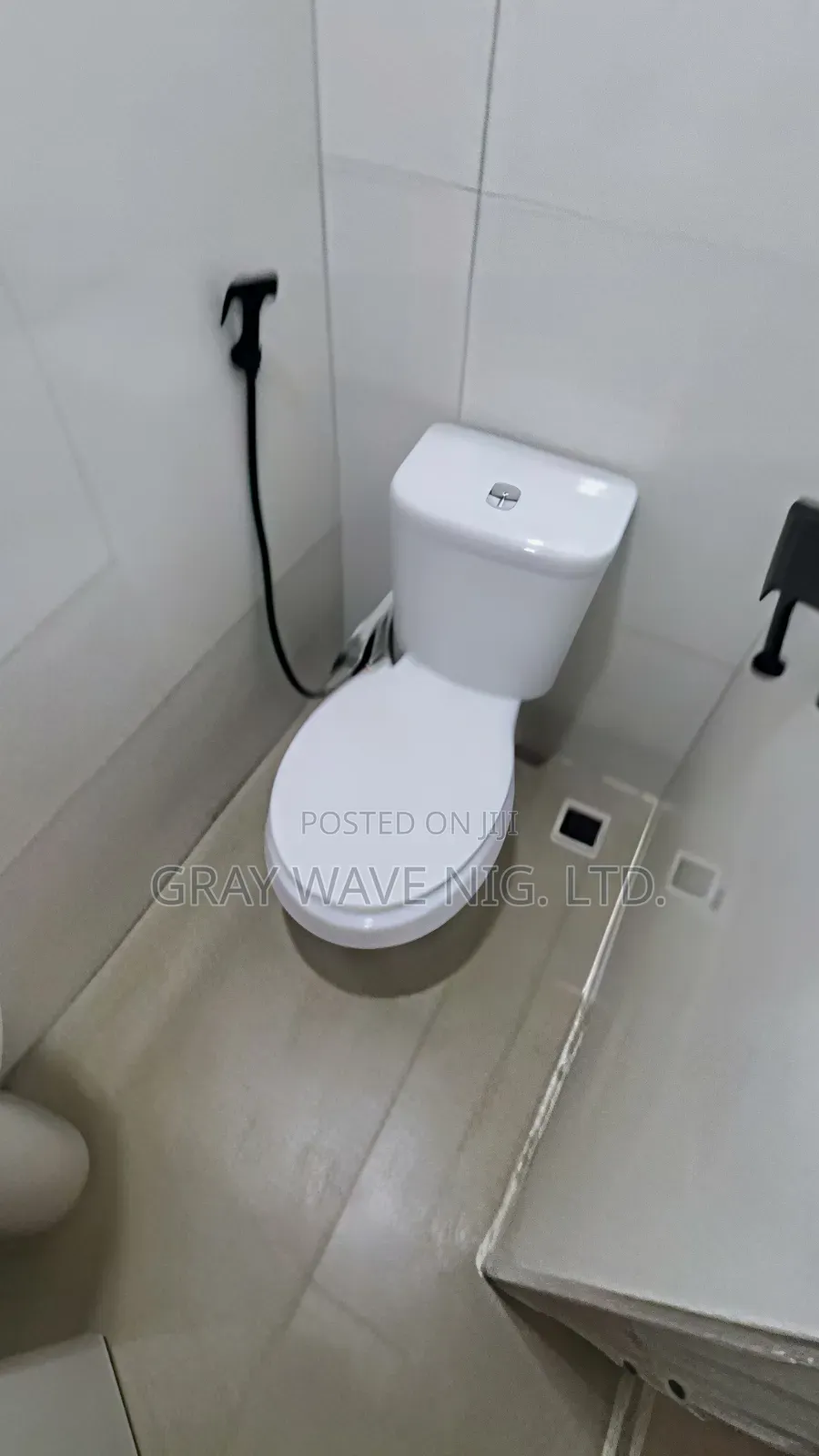 5bdrm Duplex in Bunkoro for rent