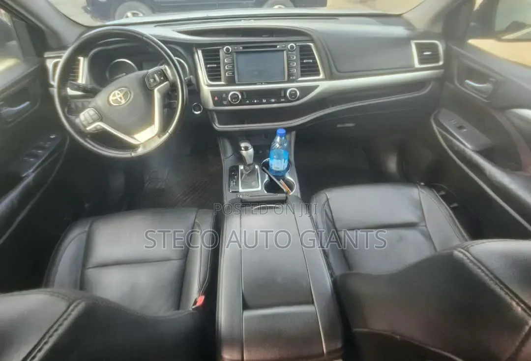 Toyota Highlander 2015 Black