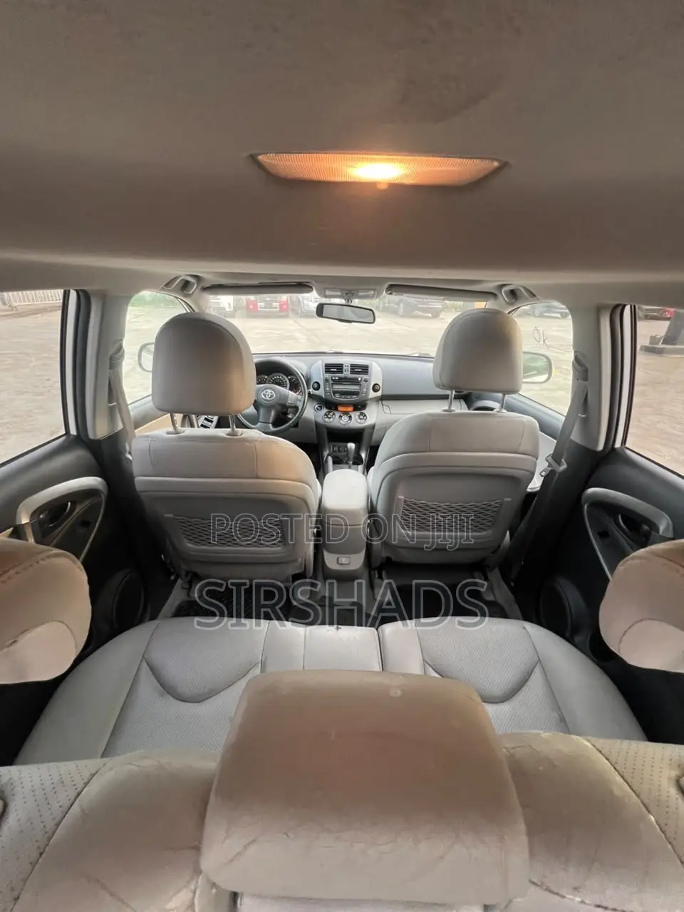 Toyota RAV4 2010 White