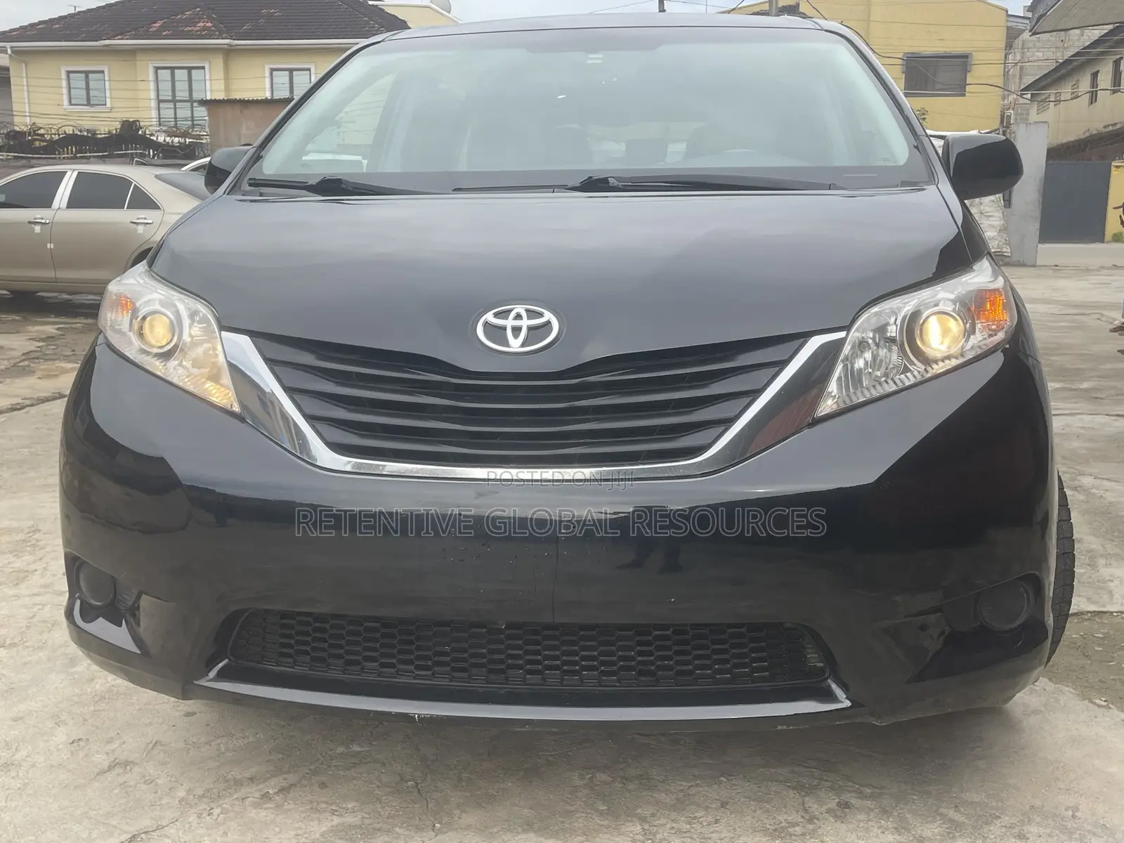 Toyota Sienna LE 7 Passenger Mobility 2011 Black