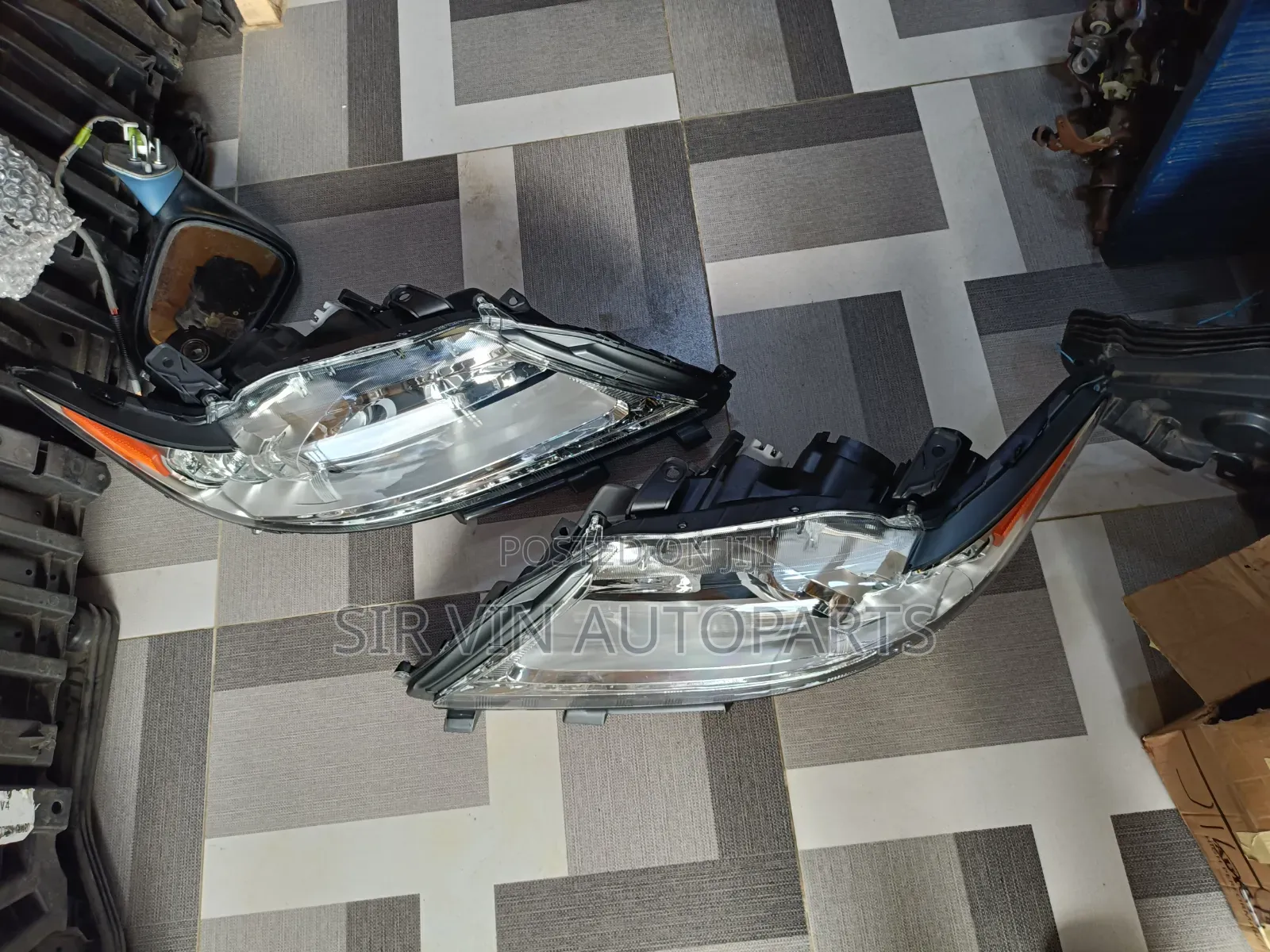 Headlight Lexus ES 350 2014-2015 (NON CHARGER)