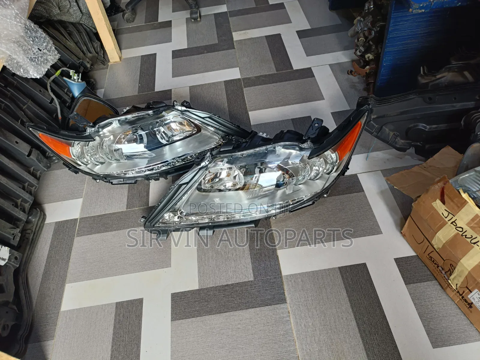 Headlight Lexus ES 350 2014-2015 (NON CHARGER)