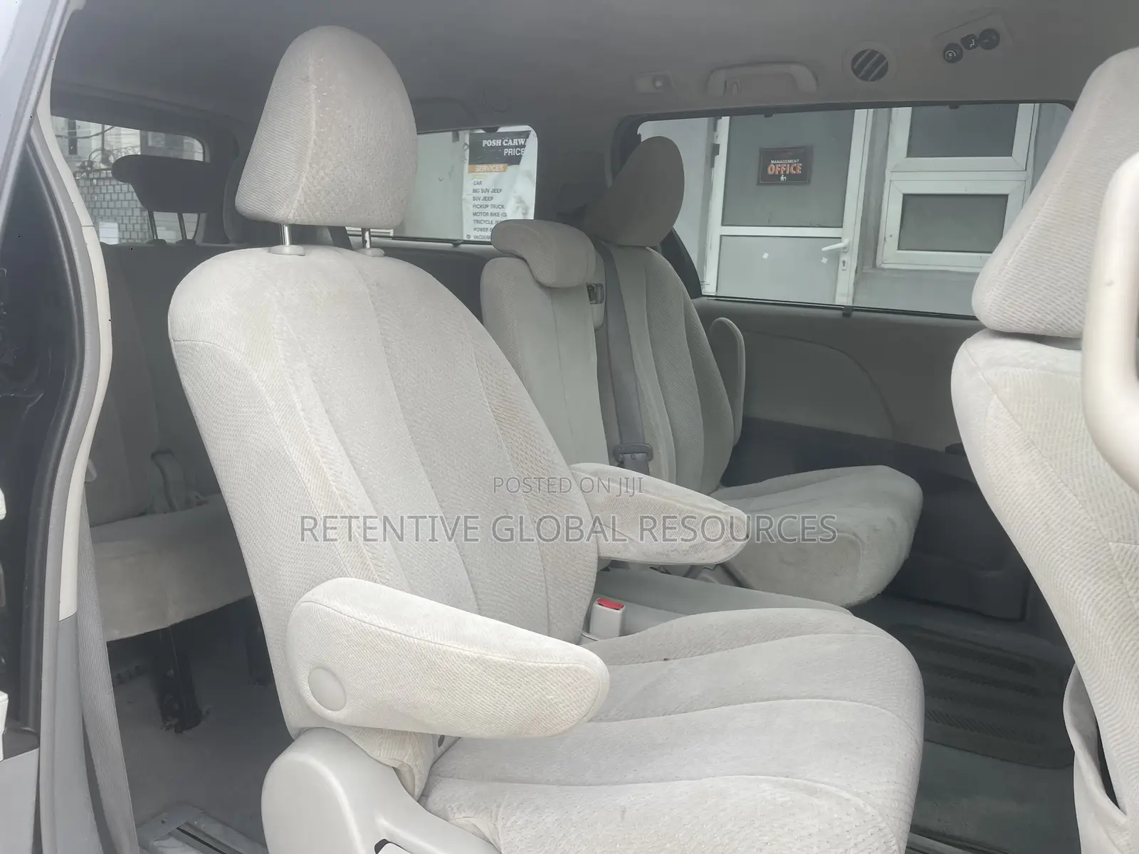 Toyota Sienna LE 7 Passenger Mobility 2011 Black