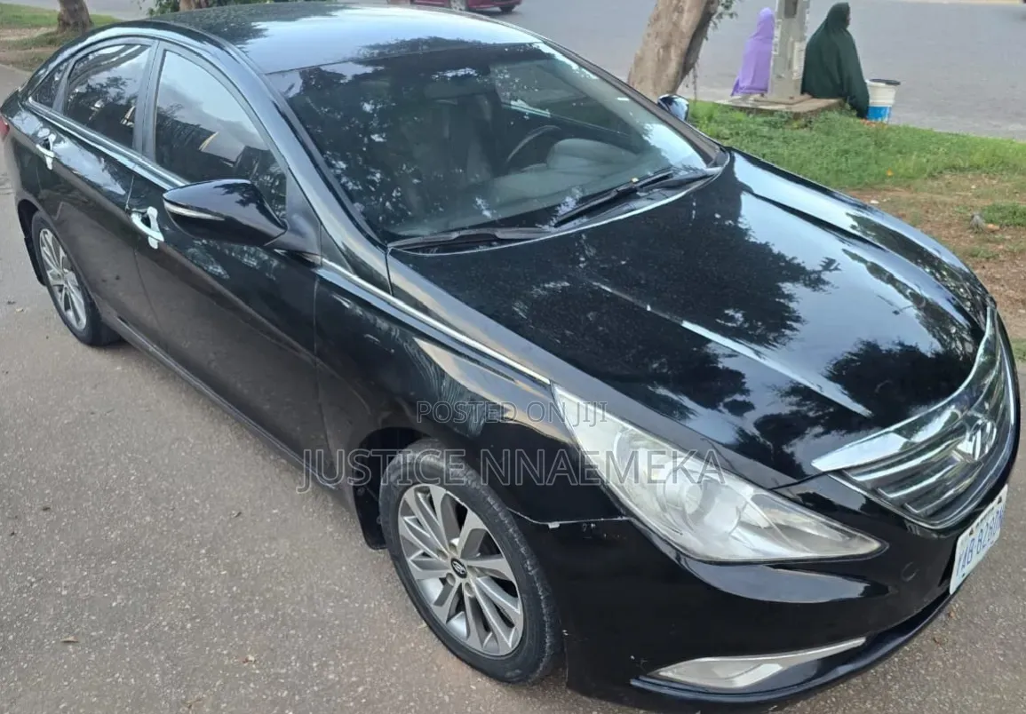 Hyundai Sonata 2013 Black