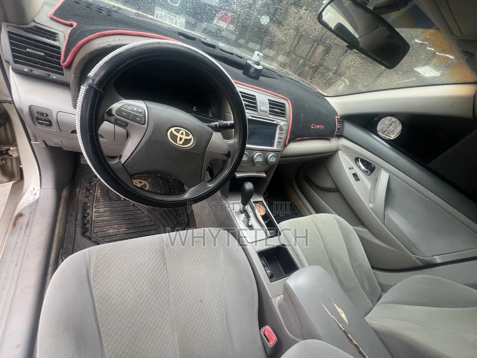 Toyota Camry LE 4dr Sedan (2.4L 4cyl 5A) 2007 Gold