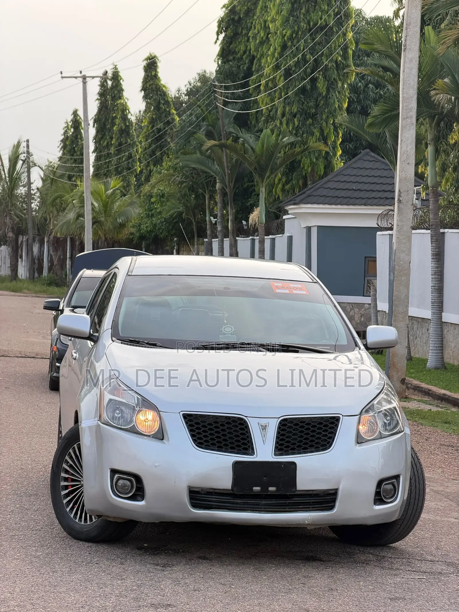 Pontiac Vibe 2009 Silver
