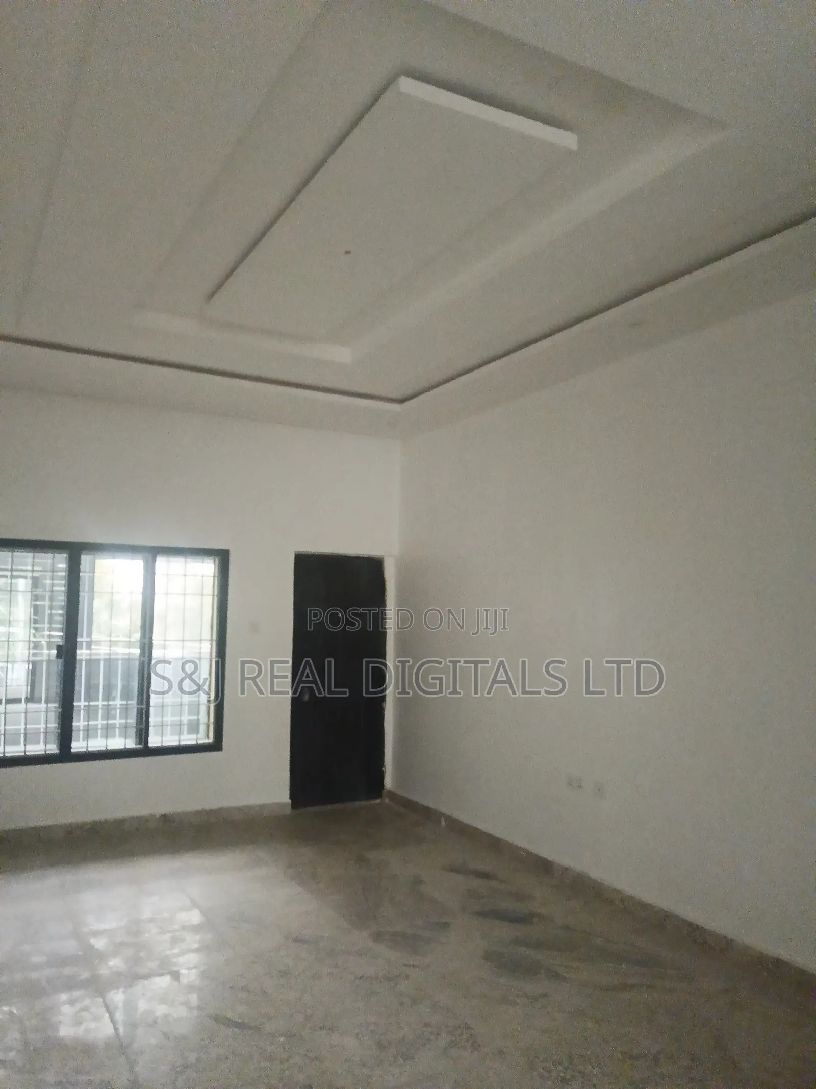 5bdrm Duplex in Jahi for sale