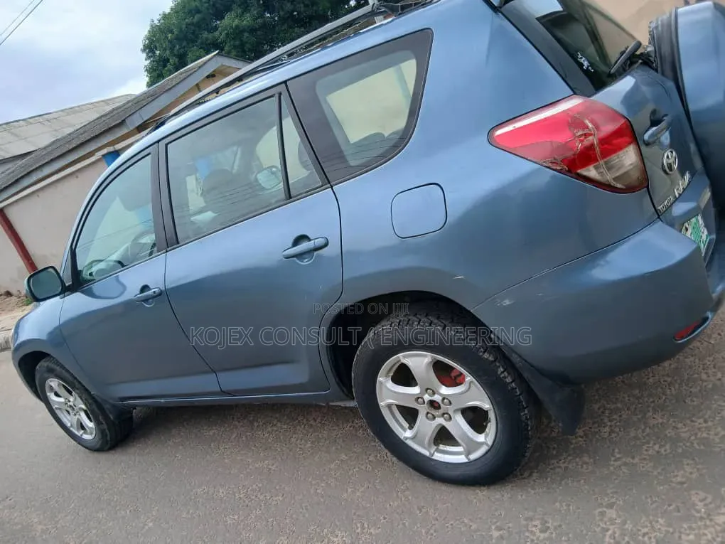 Toyota RAV4 Limited 4x4 2009 Blue
