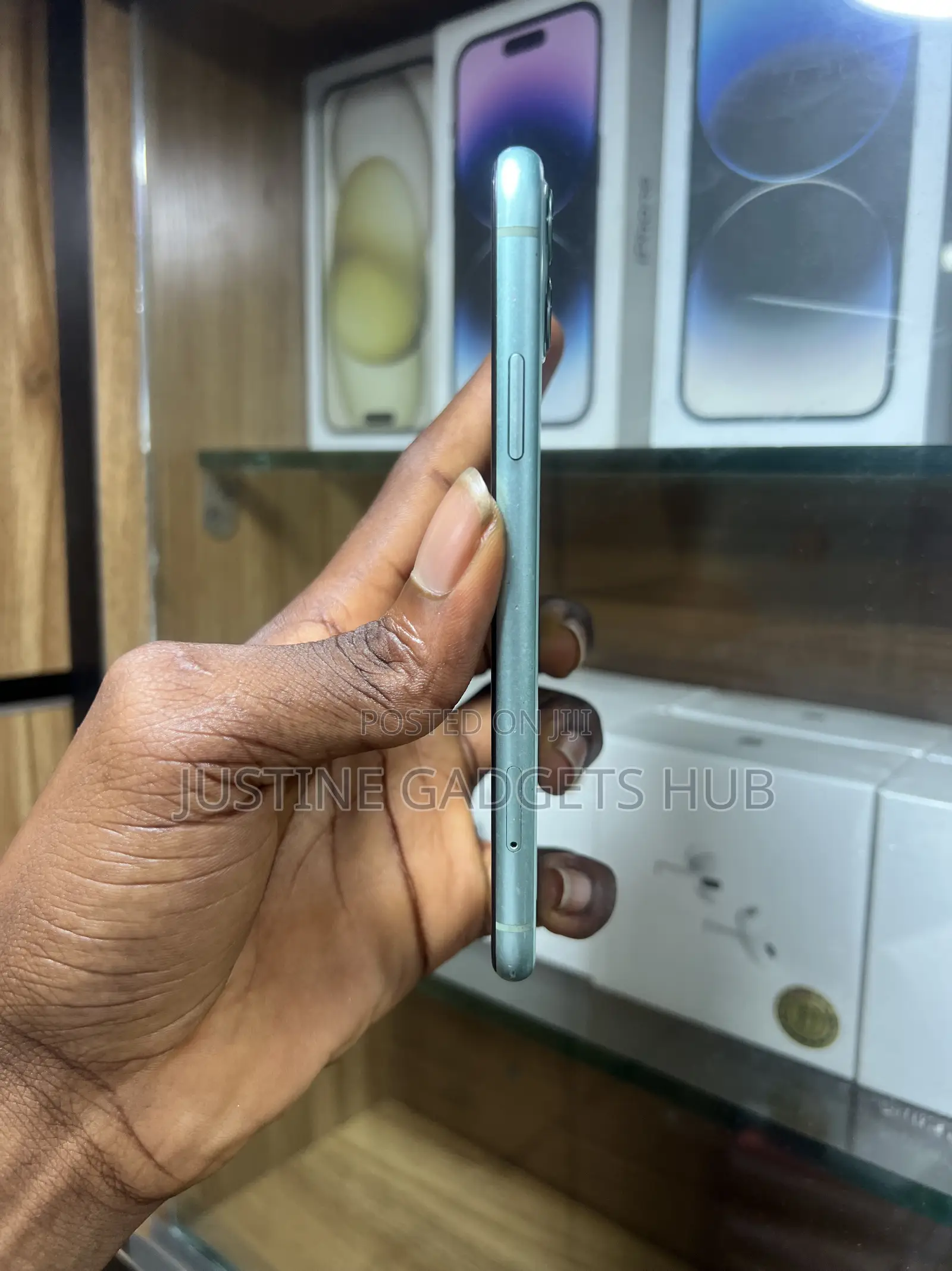 Apple iPhone 11 64 GB Green