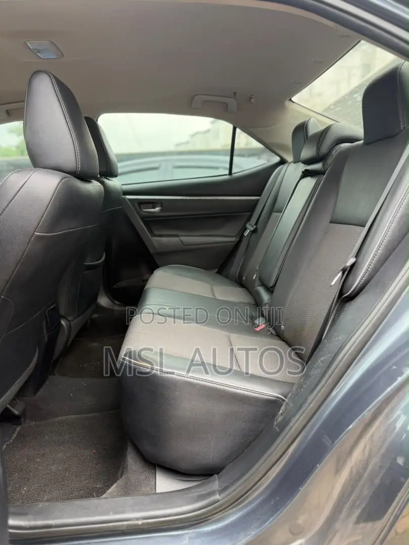 Toyota Corolla S 4dr Sedan (1.8L 4cyl CVT) 2015 Gray