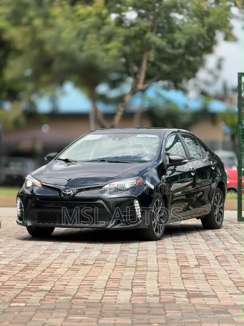 Toyota Corolla SE Special Edition 4dr Sedan (1.8L 4cyl CVT) 2017 Black