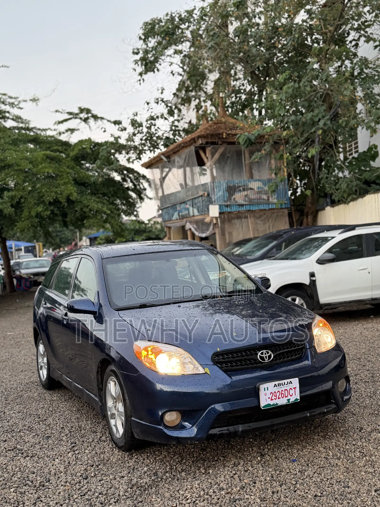 Toyota Matrix Hatchback FWD (1.8L 4cyl 5M) 2007 Blue