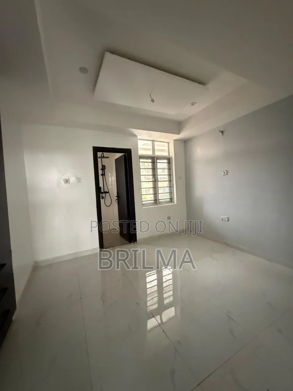 3bdrm Apartment in Area 8 for rent
