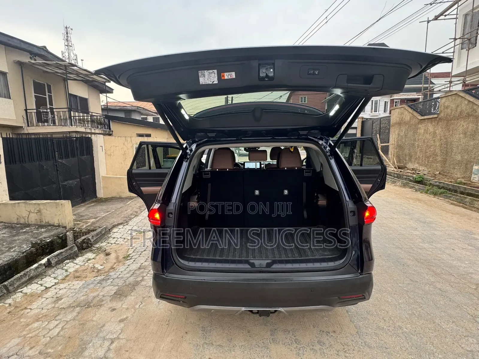 Toyota Highlander Platinum AWD 2026 Blue