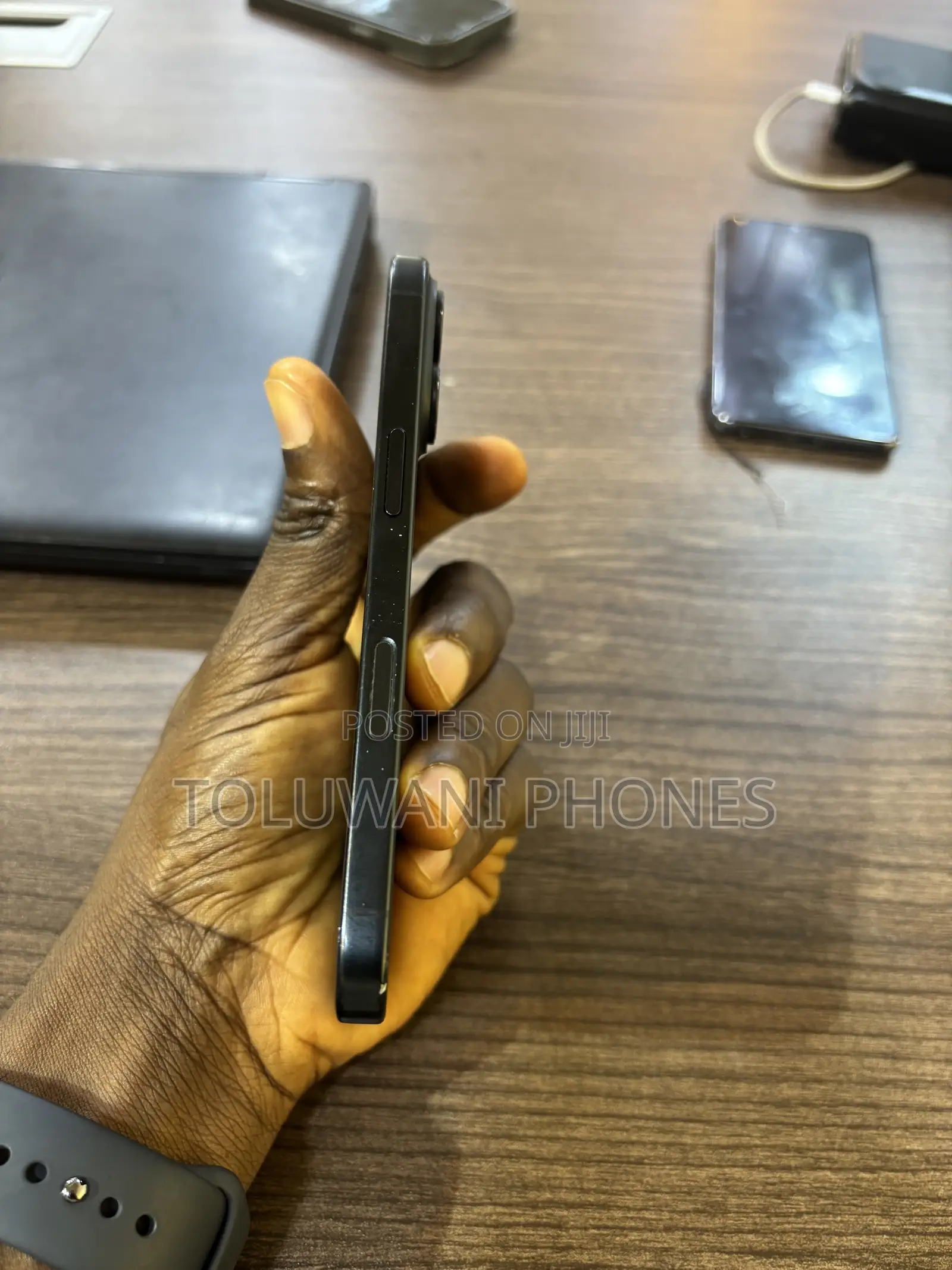 Apple iPhone 16 128 GB Black