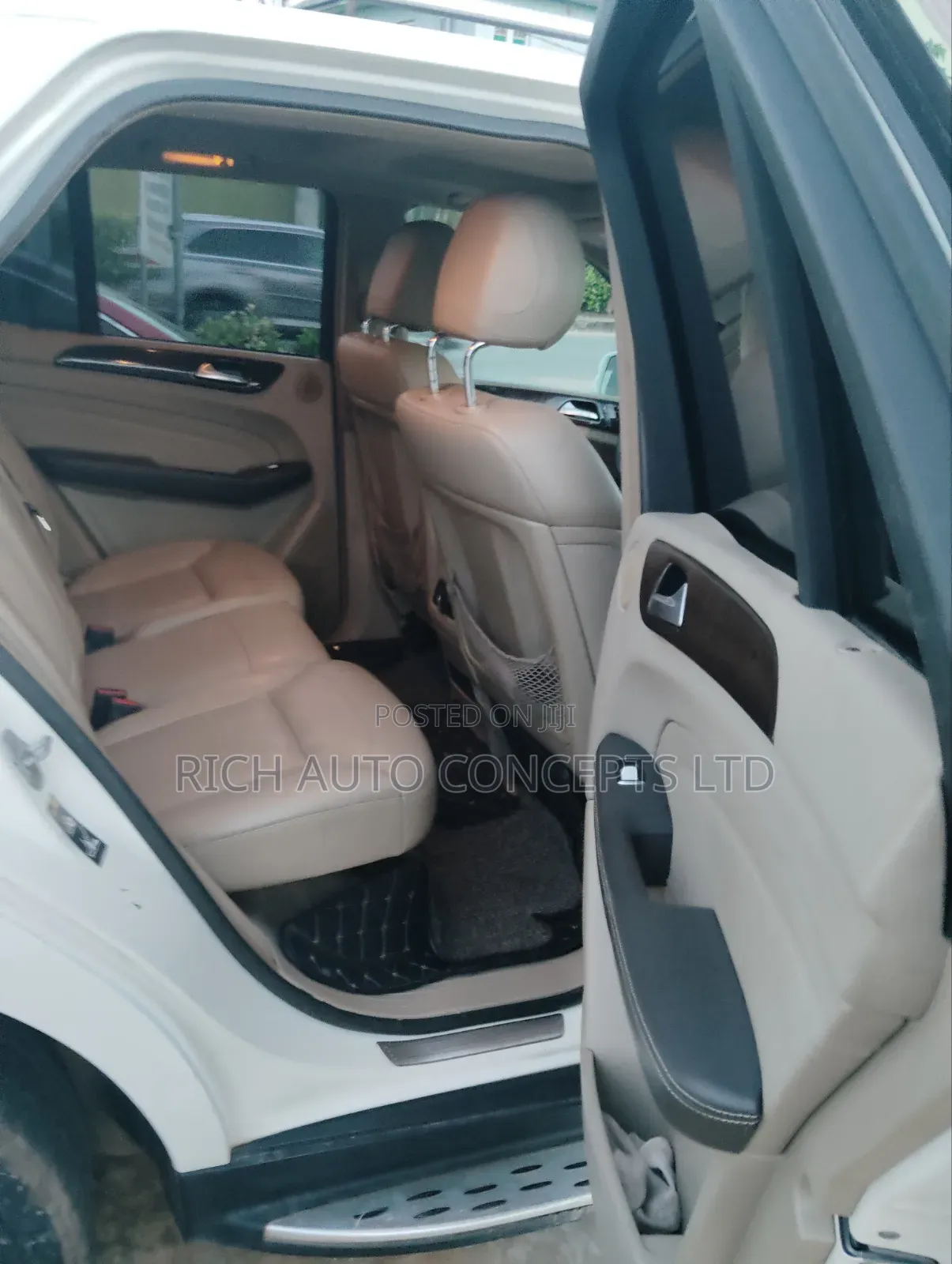 Mercedes-Benz M Class ML 63 AMG 2012 White