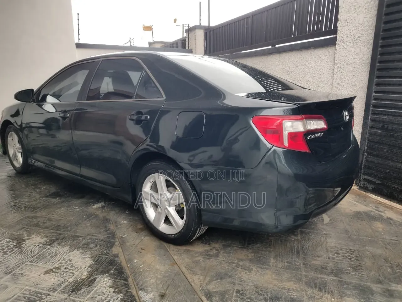 Toyota Camry SE 4dr Sedan (2.5L 4cyl 6A) 2013 Black