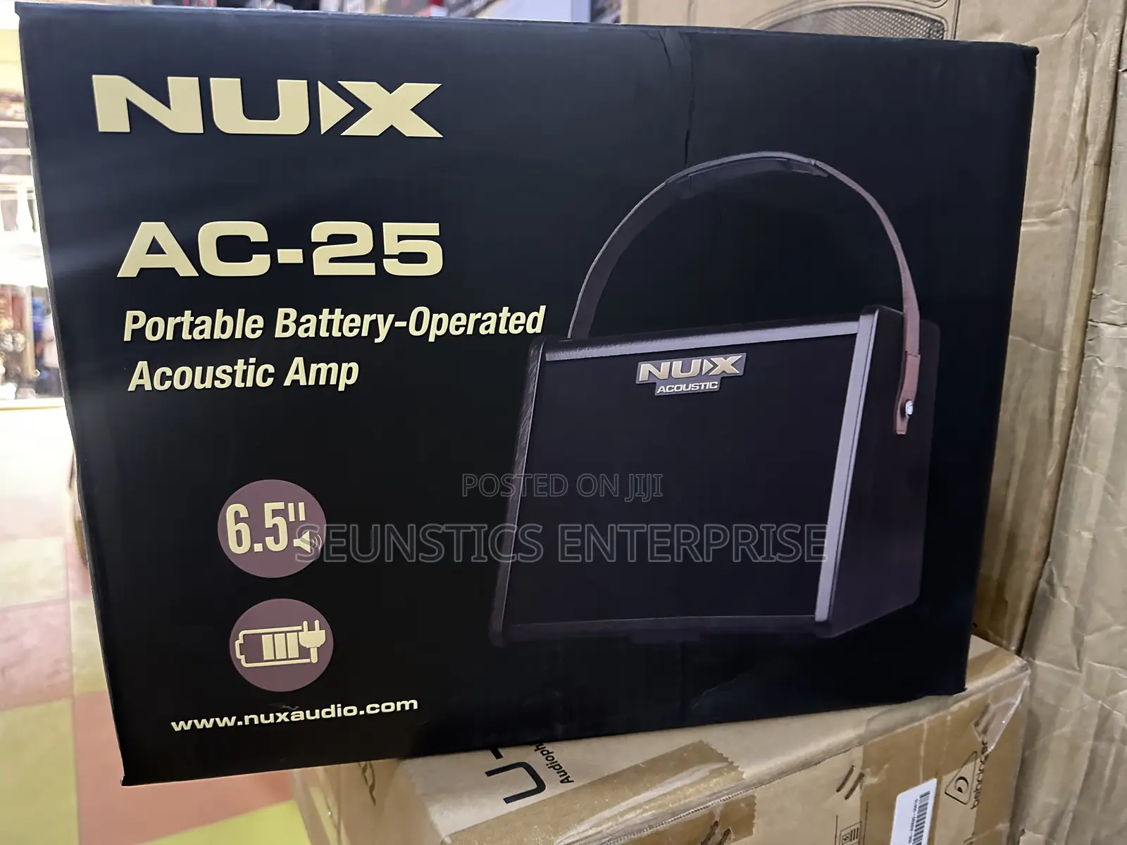 Nux AC 25 Portable Battery Operated Acoustic Amplifier