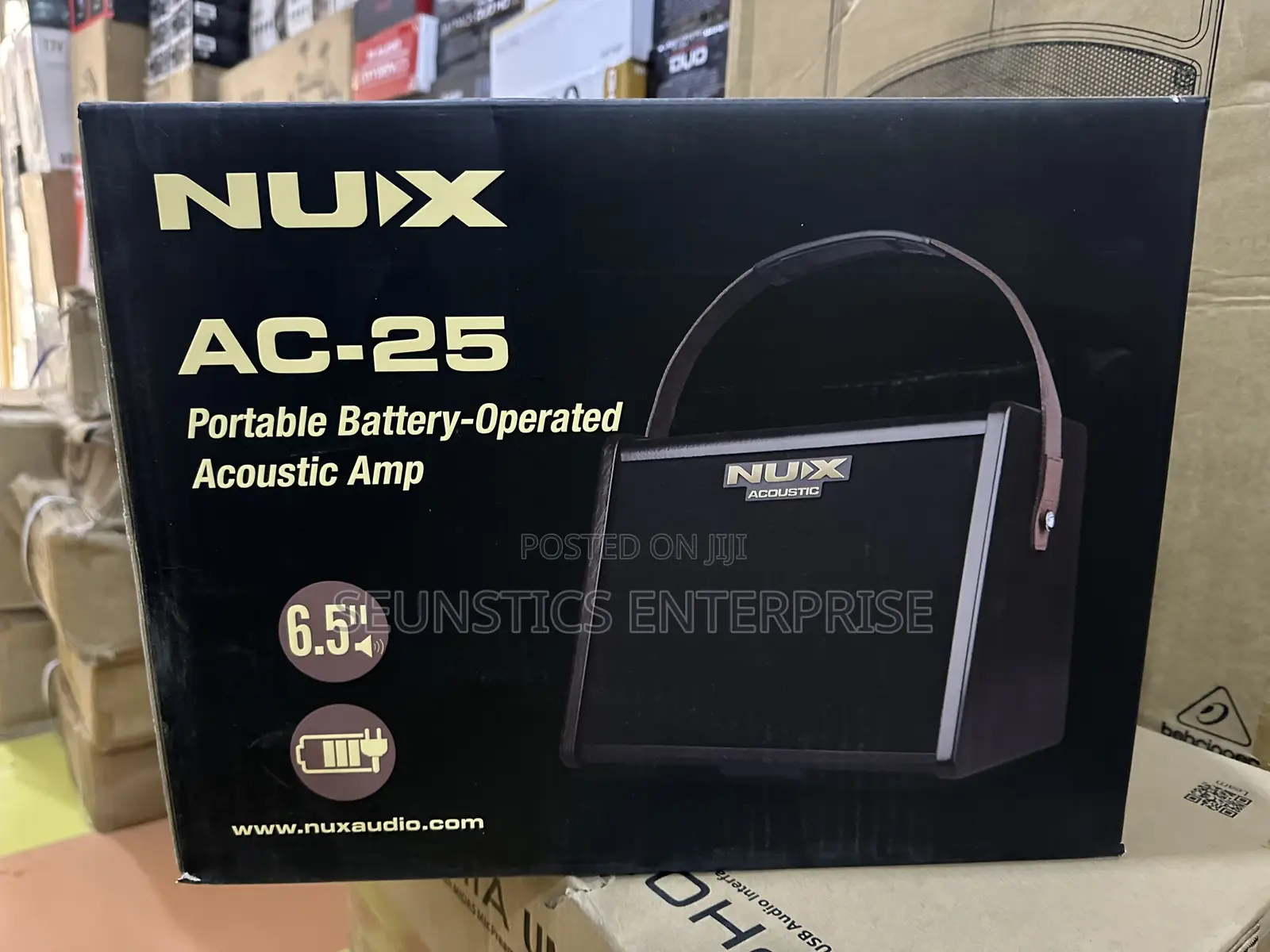Nux AC 25 Portable Battery Operated Acoustic Amplifier
