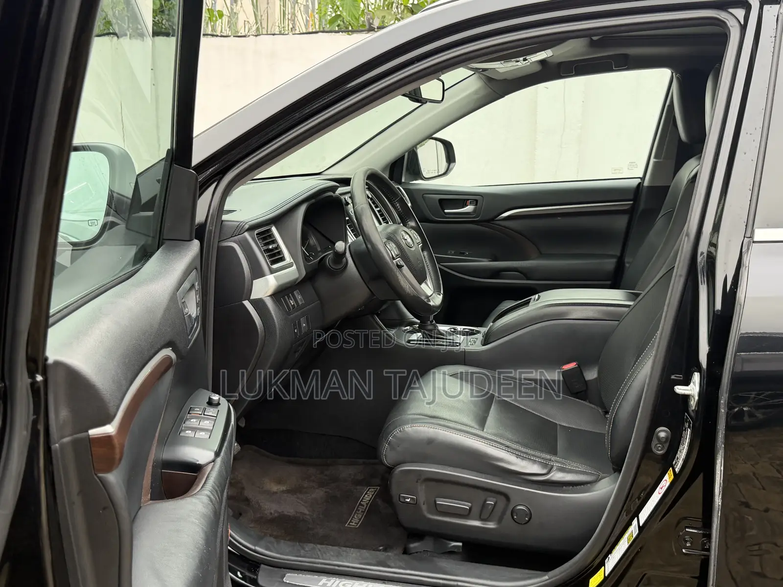 Toyota Highlander Limited 4dr SUV AWD (3.5L 6cyl 6A) 2015 Black
