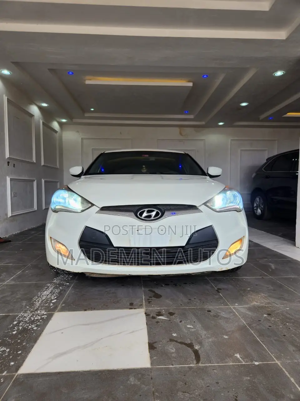 Hyundai Veloster Automatic 2012 White