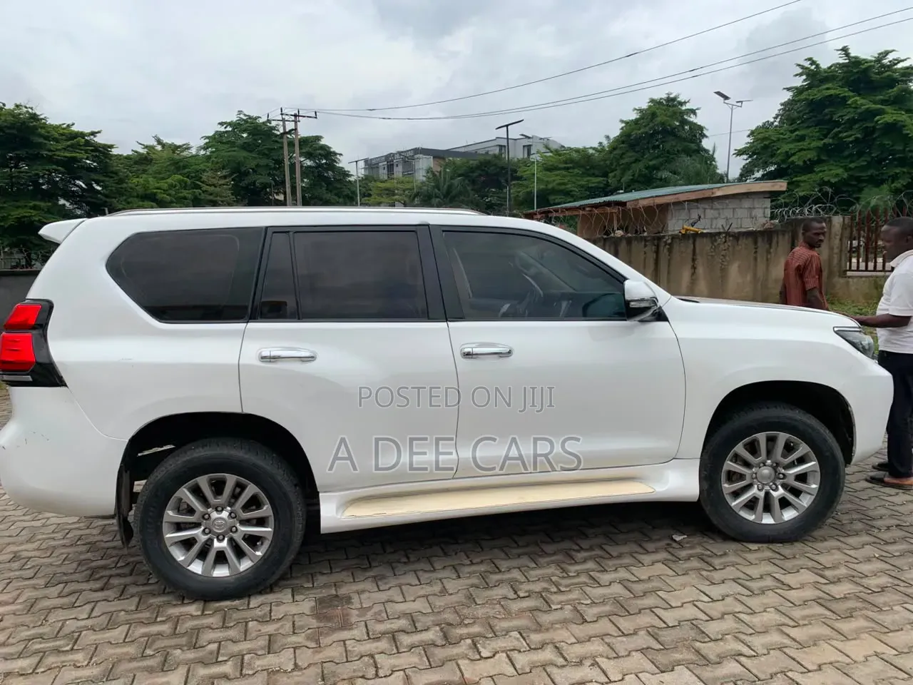 Toyota Land Cruiser Prado 2021 White