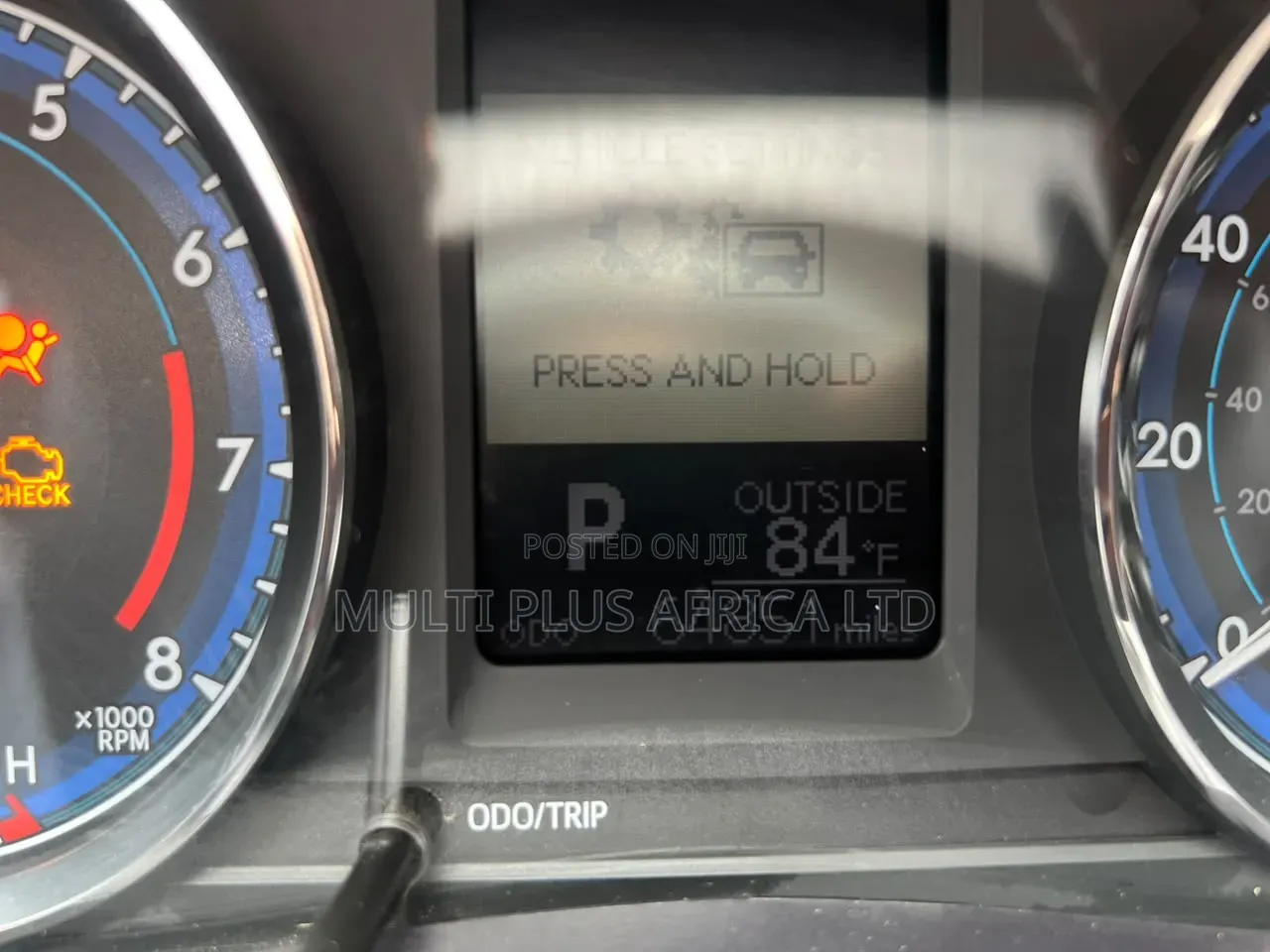 Toyota Corolla LE (1.8L 4cyl 2A) 2019 Blue