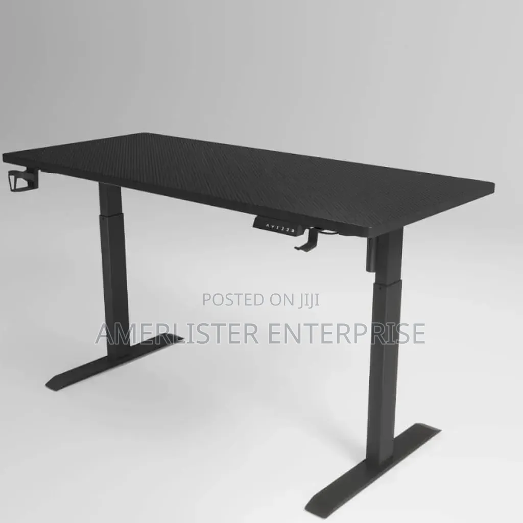 1.4meter Adjustable Table